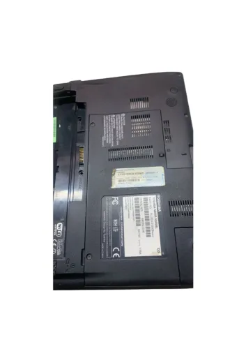 Netbook Toshiba Nb550 Preto (Usado)