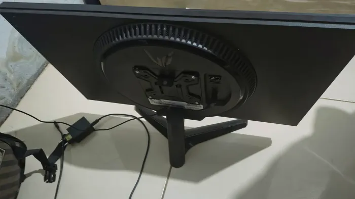 Monitor IPS 180hz 24pol / TROCO EM TV