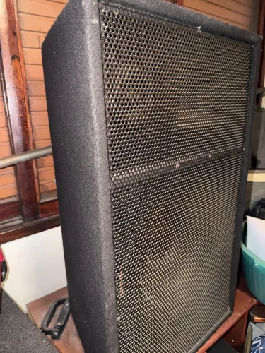 2 caixas acústica profissional de duas vias