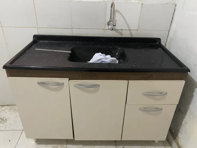 Gabinete com pia