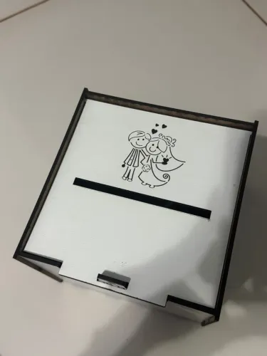 Caixa para pix dos noivos