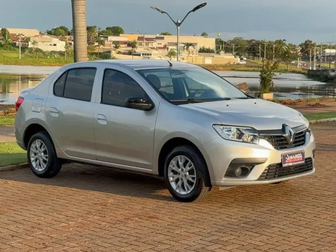 Renault Logan Zen Flex 1.0 12V 4P Mec. 2024