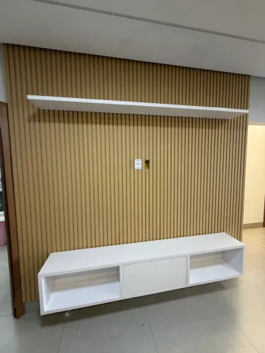Rack suspenso mais prateleira 