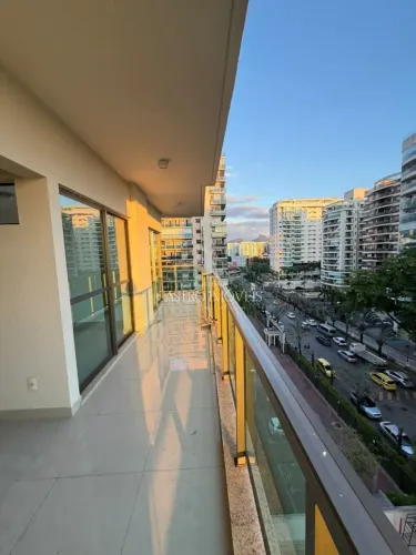 Apartamento de 3 quartos - 78m² - Condomínio Villas da Barra - Rua Aroazes - Barra Olímpic