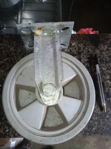 Roda pra carrinho de carga