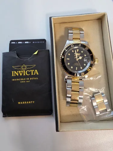 Relógio Invicta Pro Diver 26973 Original - Aço Inoxidável, 200m, Preto e Dourado