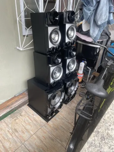 Conjunto de 6 Caixas Som LG CM9520 X-Metal Bass 1700W RMS - Conservadas