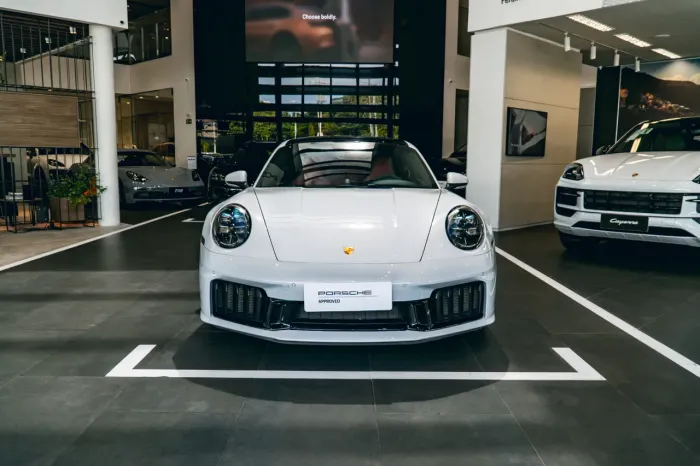 Porsche 911 Carrera GTS Coupe 3.6 (992) (híb.) 2026