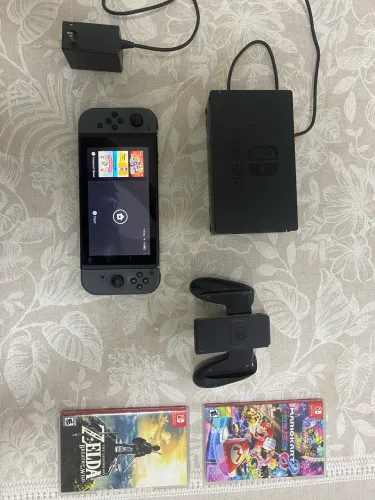 Nintendo Switch V1 Travado + Zelda BOTW + Mario Kart