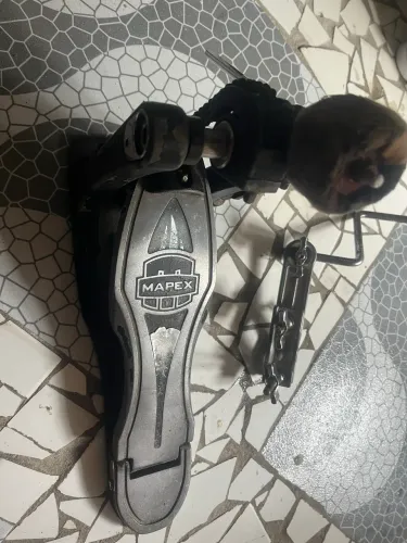 Pedal de bumbo Mapex falcon
