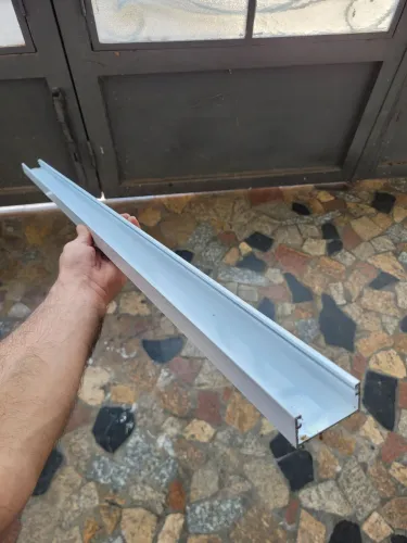 Perfil em alumínio branco LG-028
