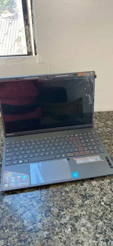 Vendo um notebook positivo