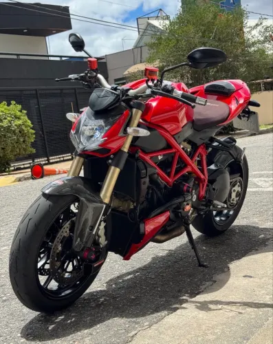 Ducati Streetfighter 848 Super Nova