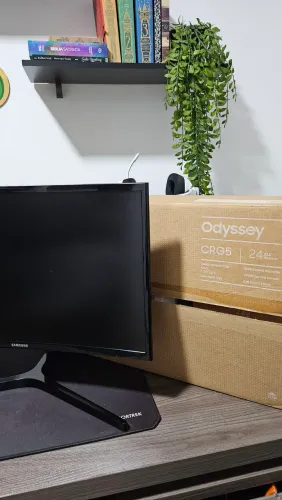 Monitor Samsung Odyssey 24'