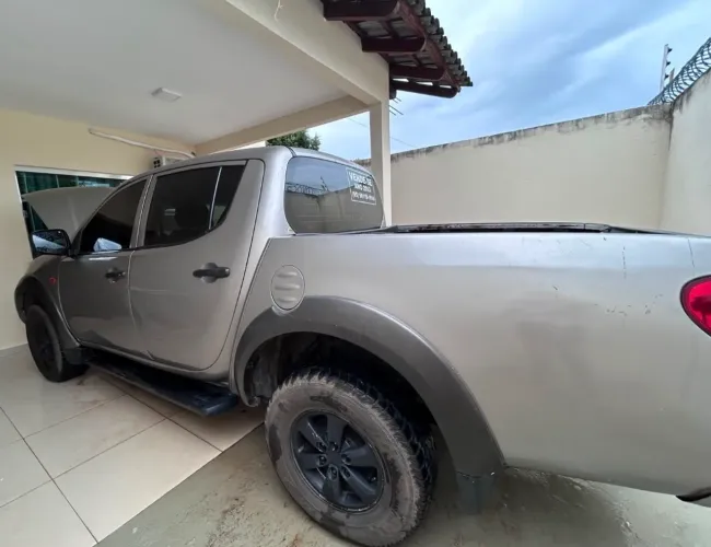 Mitsubishi L200 Triton GLS 3.2 CD TB Int.diesel MEC 2013