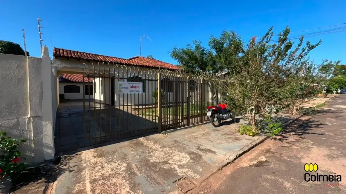 CASA COM 01 SUITE 02 QUARTOS + EDICULA BAIRRO CEL. ANTONINO ATRAS DO ATACADÃO