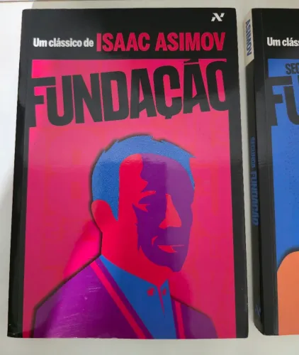 Livro A Fundação Isaac Asimov Trilogia