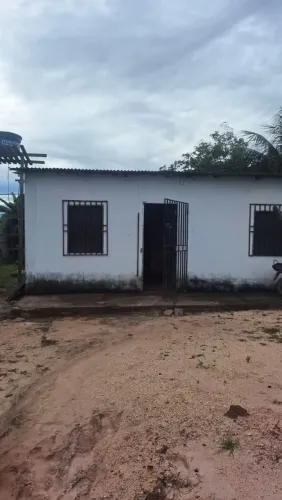 Vendo casa com preço que cabe no seu bolso 
