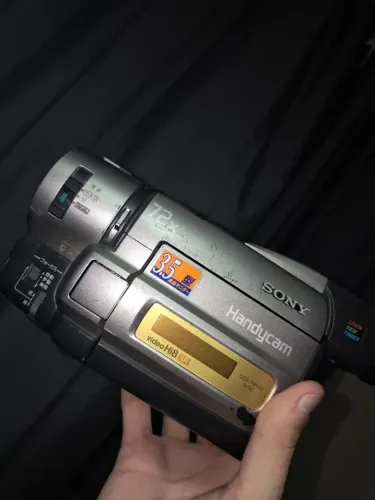 Filmadora Handycam Sony CCD-TRV85 NTSC