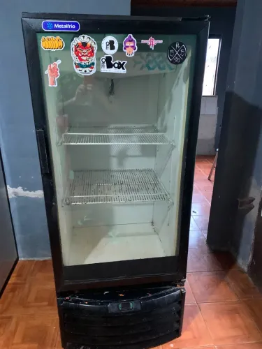 Freezer Expositor MetalFrio 200L