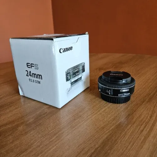 Lente Canon EF-S 24mm f/2.8 STM