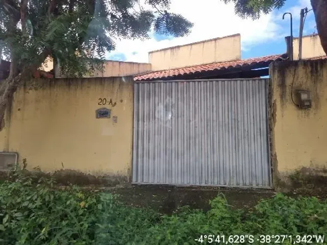 Imóvel com ótimo custo Casa no Vertente, Horizonte - CE, Nº 20A, 113,6m² | Venda Online