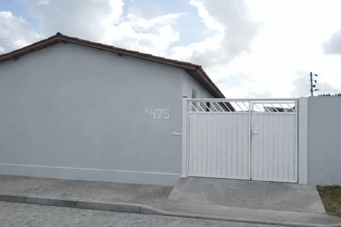 Vende se uma vila no renascer 2 com 5 casas 