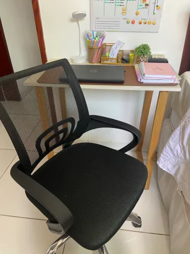Mesa e cadeira para estudo