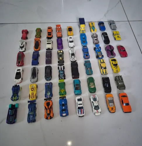 Carrinhos de colecão