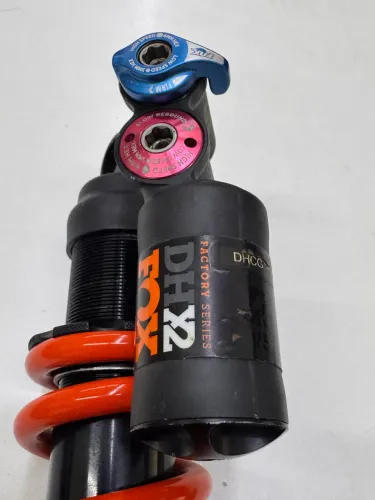 SHOX FOX DHX2 TRASEIRO 200x57 MM SEMI NOVO REVISADO