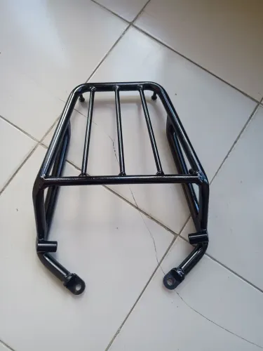 Suporte Baú para CB500 das antigas(carburada) de 1999 a 2005