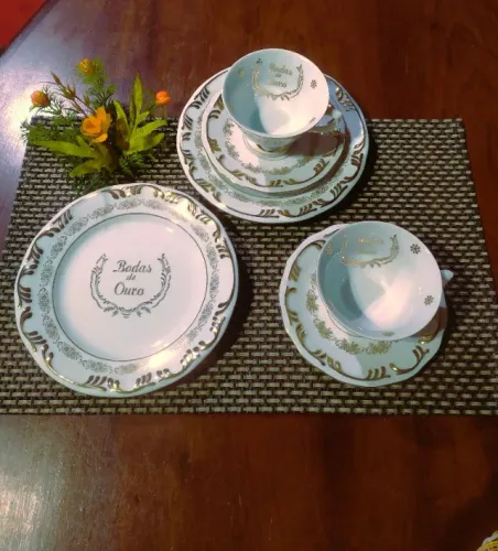 Porcelana Schmidt - Linha Bodas de Ouro (Acabamento em Ouro Verdadeiro 24 quilates)