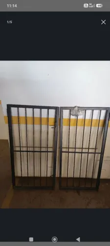 Grades de ferro para janela com portas