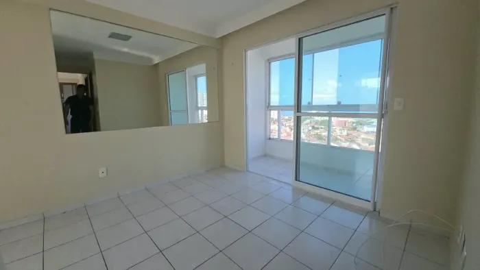 Apartamento 2/4 sendo 1 suite