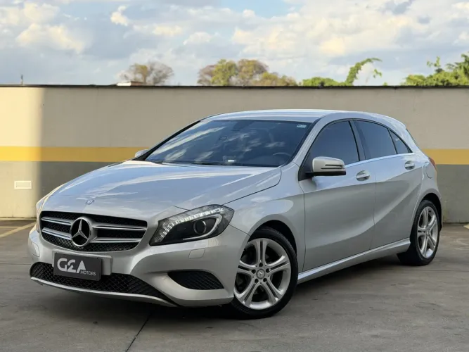 Mercedes-Benz A-200 A 200 1.6 Turbo 2014