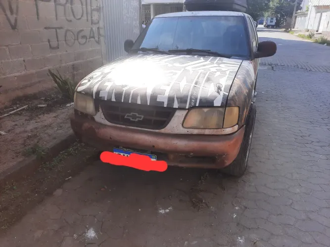 Chevrolet S10 Blazer DLX 4.3 V6 1997