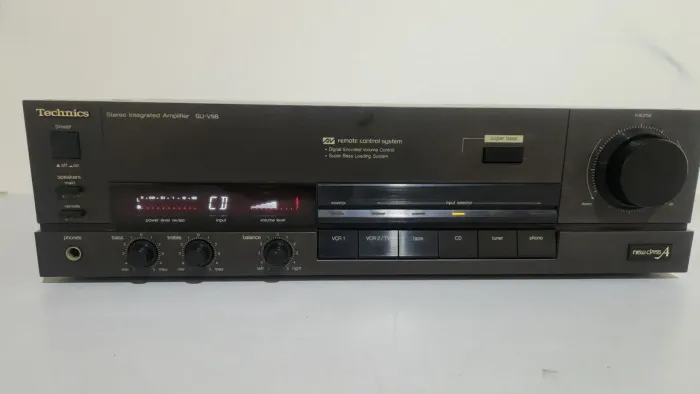 AMPLIFICADOR TECHNICS SU-V98