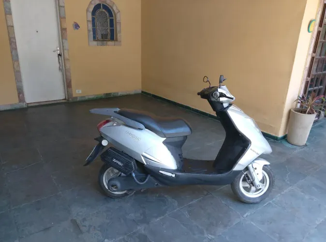 Moto elétrica Kasinski prima elétrica 2000 whats