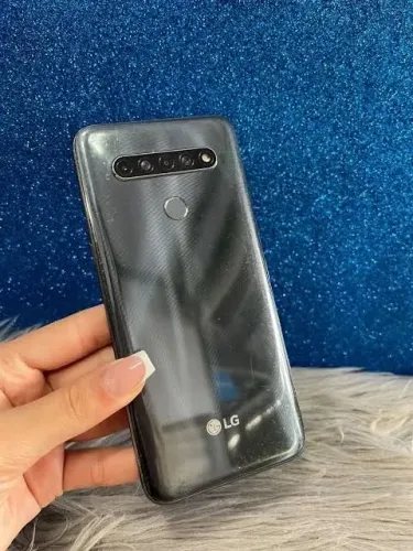 Celular LG K61 128 GB novo
