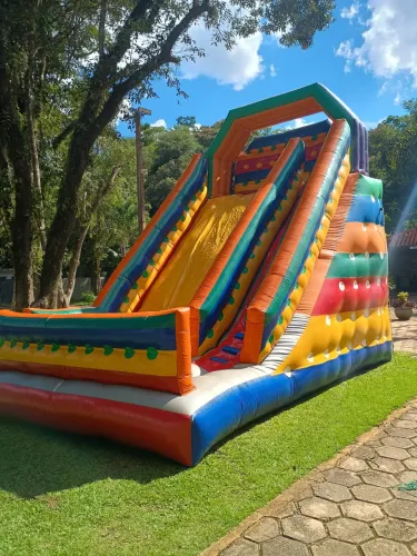 TOBOGÃ GRANDE, USADO MAS EM ÓTIMAS CONDIÇÕES!!!