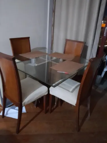 Cadeiras de jantar
