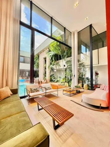 Casa Térrea á venda, com 4 suítes e Office - Jardins Milão, Goiânia- GO