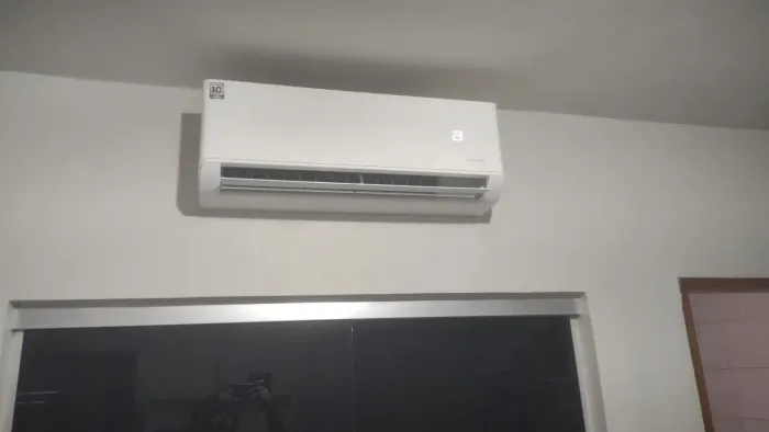 Ar condicionado novo TCL 9000 BTUs inverter quente/frio