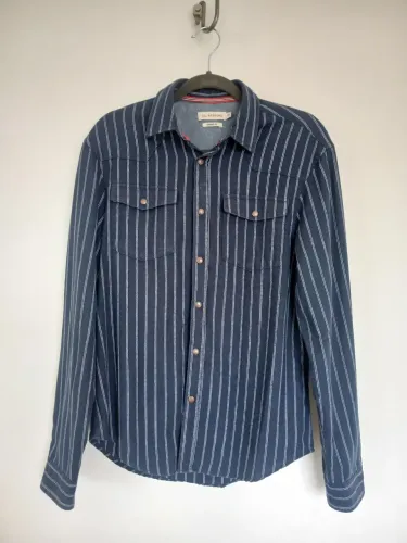 Camisas Sociais Variadas