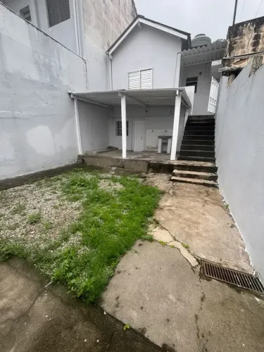 Térrea para aluguel possui 48 metros quadrados com 1 quarto em Vila Santa Maria - São Paul