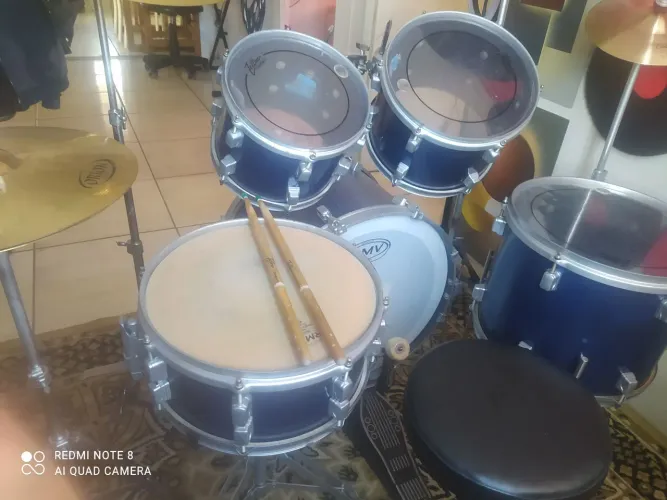 Bateria acústica RMV 2.600