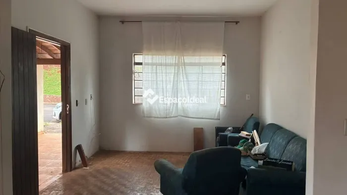Casa com 2 dormitórios à venda, 134 m² por R$ 212.000,00 - Centro - Lençóis Paulista/SP