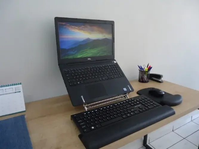 Suporte Para Notebook Ergonômico Cromado