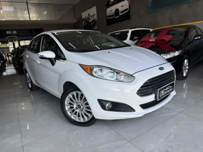 Ford Fiesta Titanium 1.6 16V Flex Mec. 2014
