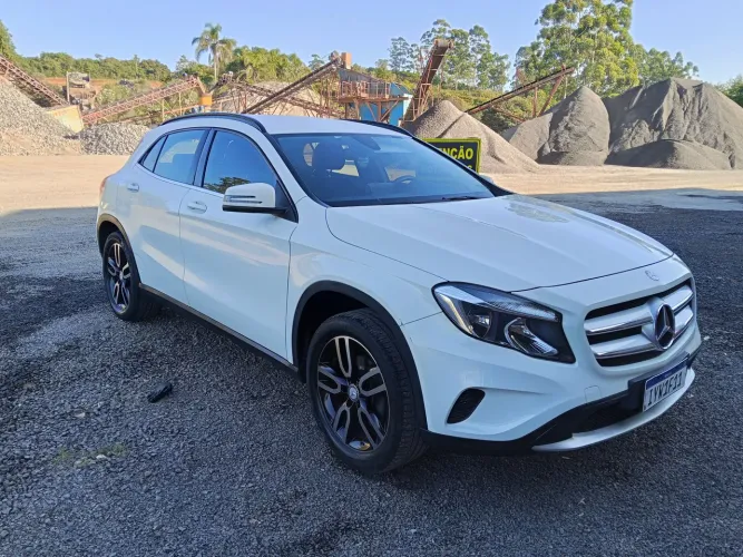 Mercedes-Benz GLA 200 Style 1.6 TB 16v/flex Aut. 2017